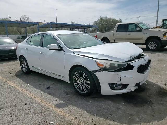 Kia Cadenza 2014