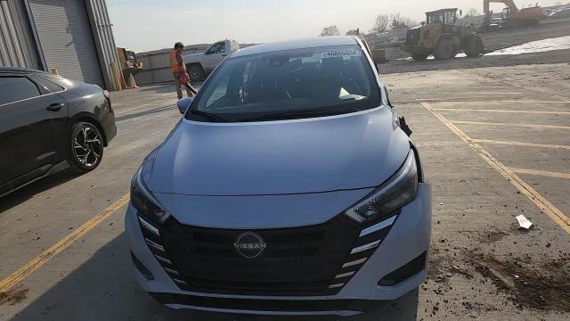 Nissan Versa 2025