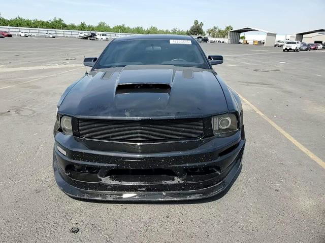 Ford Mustang 2006