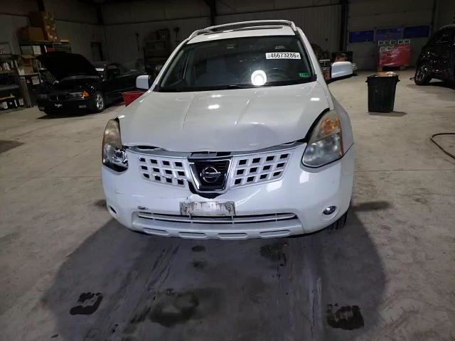 Nissan Rogue 2010