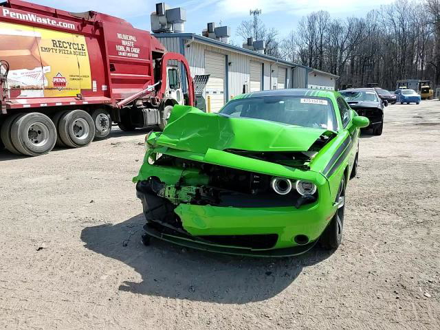 Dodge Challenger 2017