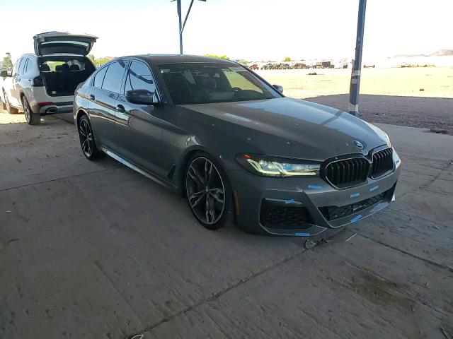 BMW M5 2022