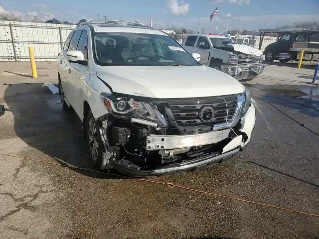 Nissan Pathfinder 2017