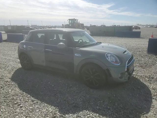 MINI Cooper 2016