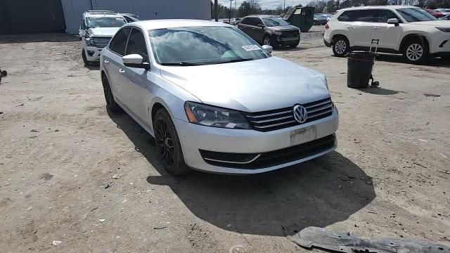 Volkswagen Passat 2013