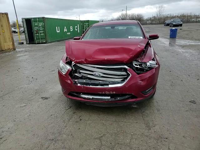 Ford Taurus 2015