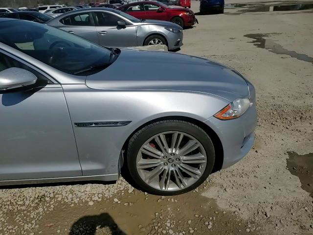 Jaguar XJ 2012