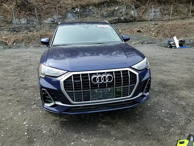 Audi Q3 2021