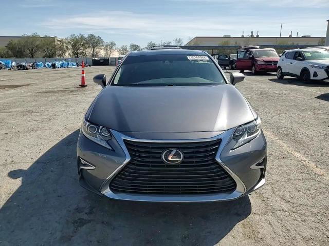 Lexus ES 2018
