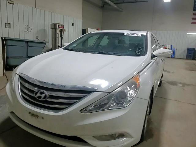 Hyundai Sonata 2013