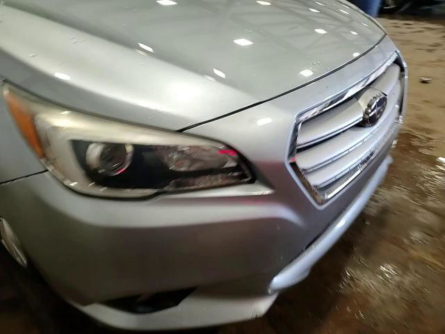 Subaru Legacy 2015
