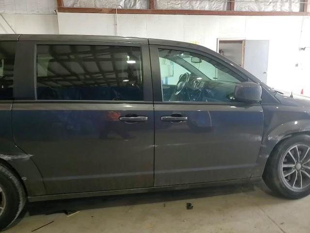 Dodge Caravan 2019