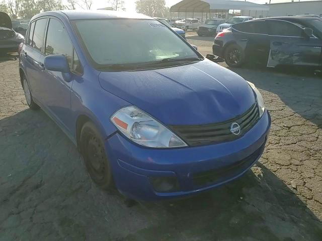 Nissan Versa 2011