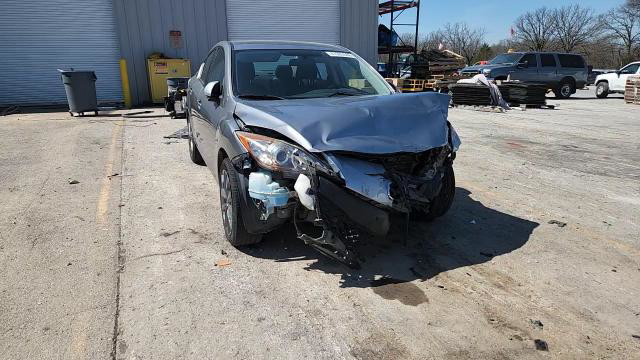 Mazda 3 2012