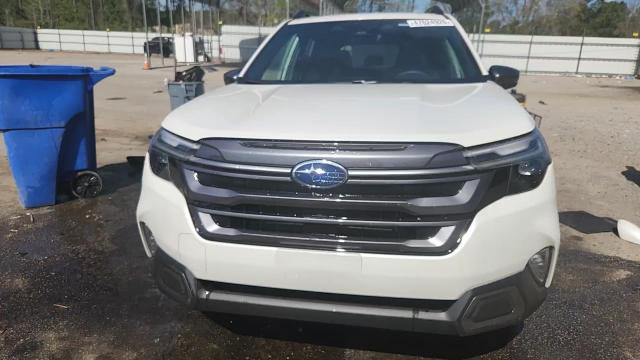 Subaru Forester 2025