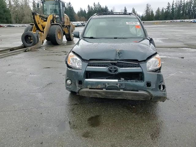 Toyota RAV 4 2011