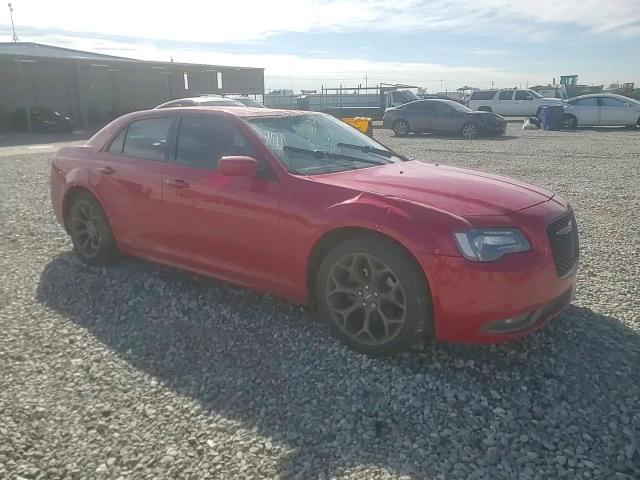 Chrysler 300 2016