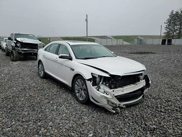 Ford Taurus 2011