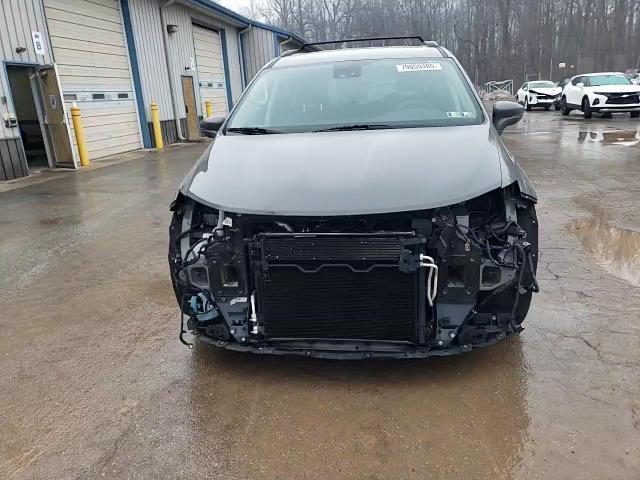 Chrysler Pacifica 2022
