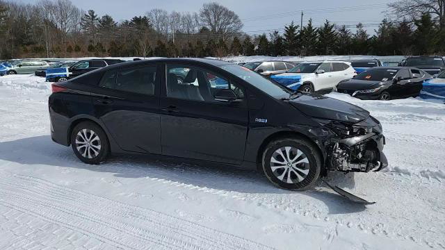Toyota Prius 2021