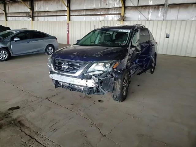 Nissan Pathfinder 2018