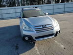 Subaru Legacy 2014