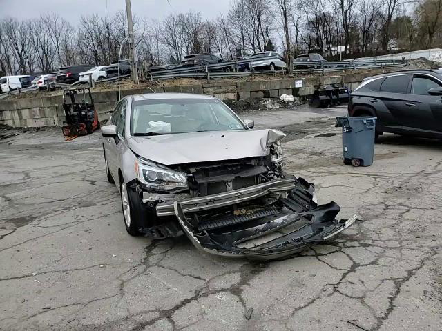 Subaru Legacy 2016