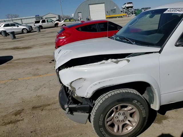 Dodge Dakota 2003