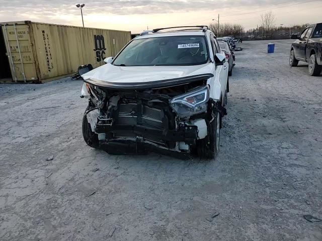 Toyota RAV 4 2016