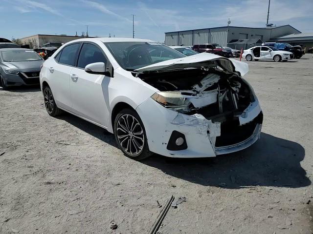 Toyota Corolla 2015