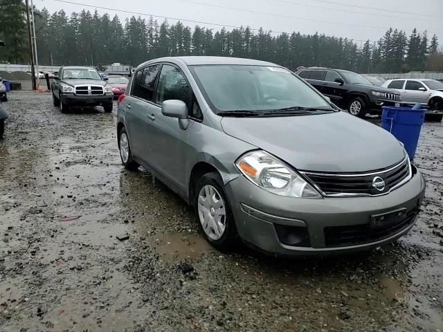Nissan Versa 2011