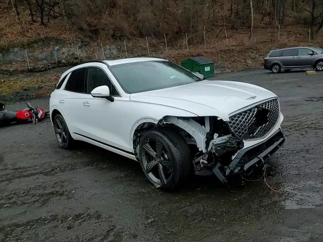 Genesis GV70 2024