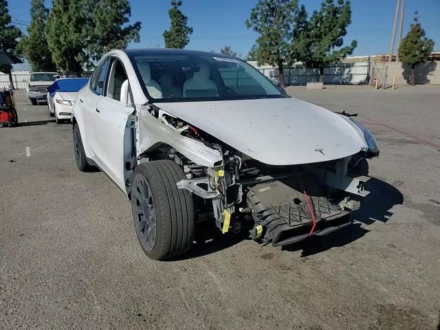 Tesla Model Y 2020