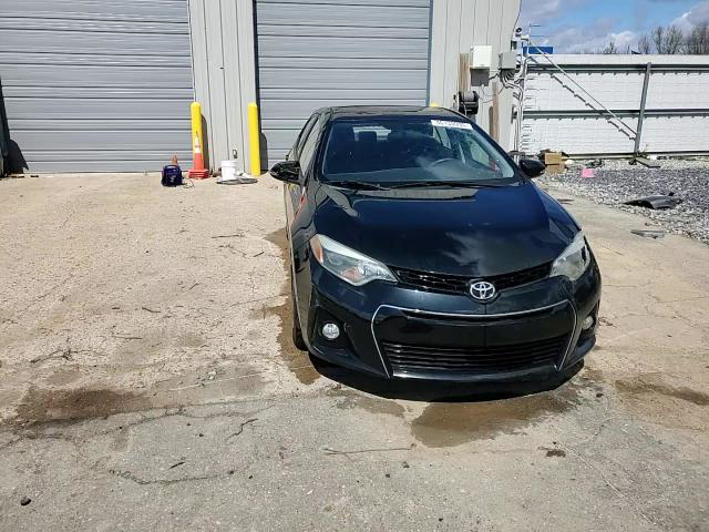 Toyota Corolla 2015