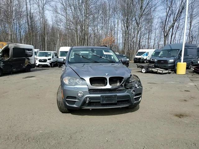 BMW X5 2011