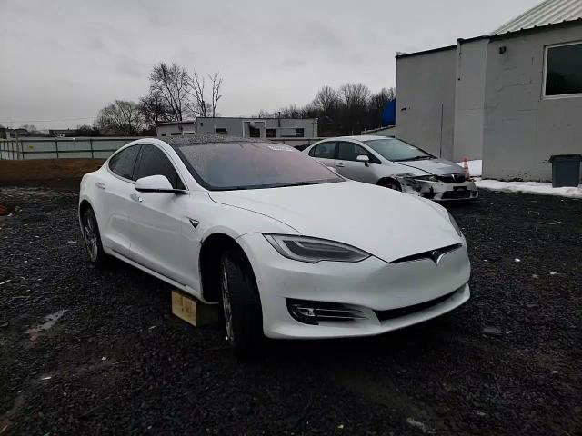 Tesla Model S 2021