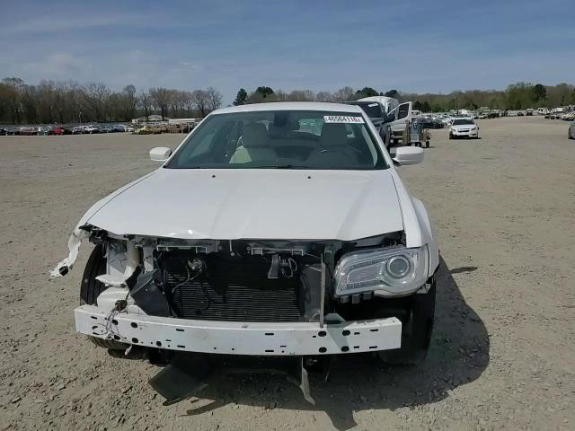 Chrysler 300 2015