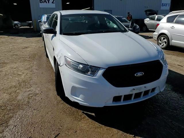 Ford Taurus 2015