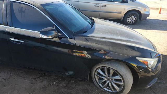 Infiniti Q50 2015
