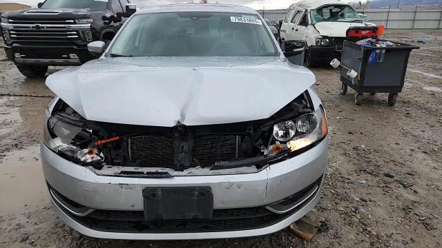 Volkswagen Passat 2013