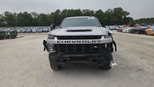Chevrolet Silverado 2021