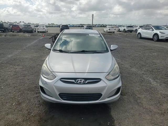 Hyundai Accent 2013