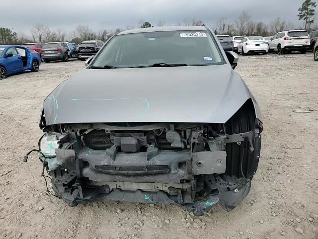 Mazda 3 2015