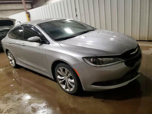 Chrysler 200 2015