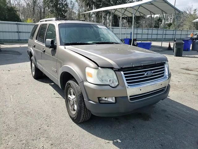 Ford Explorer 2006