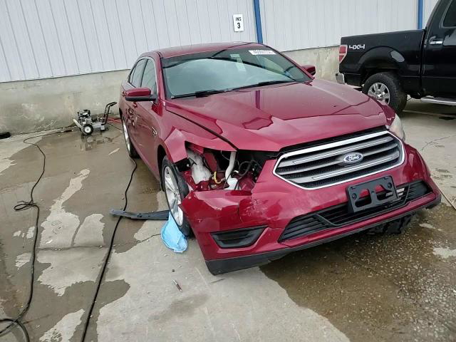 Ford Taurus 2015