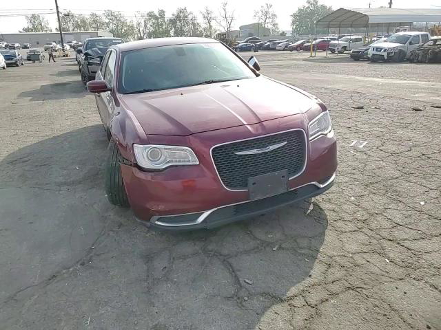 Chrysler 300 2020