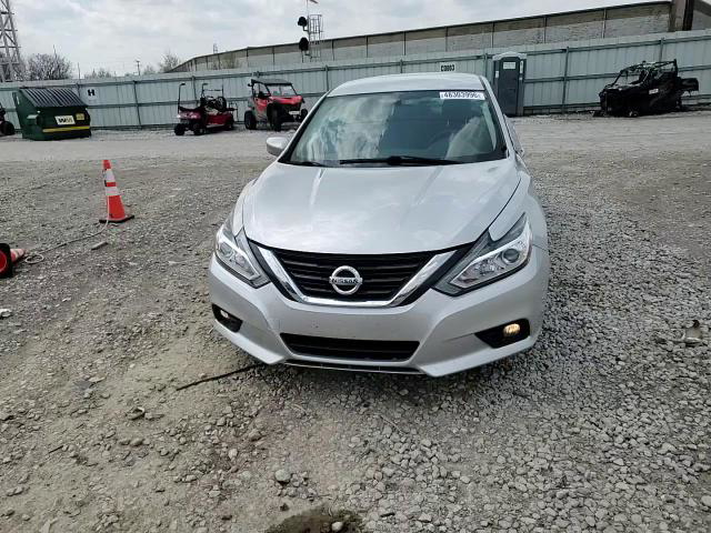 Nissan Altima 2017