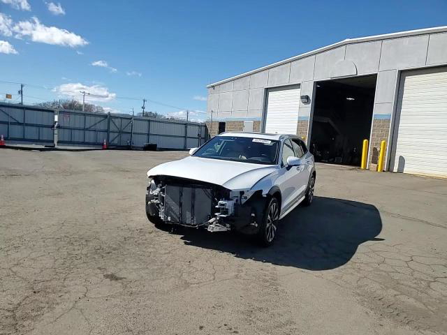 Volvo V60 2026