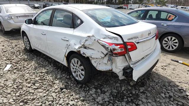 Nissan Sentra 2018
